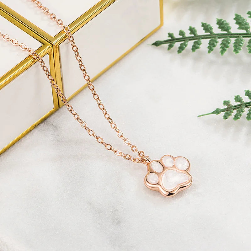Collier avec Charme Patte