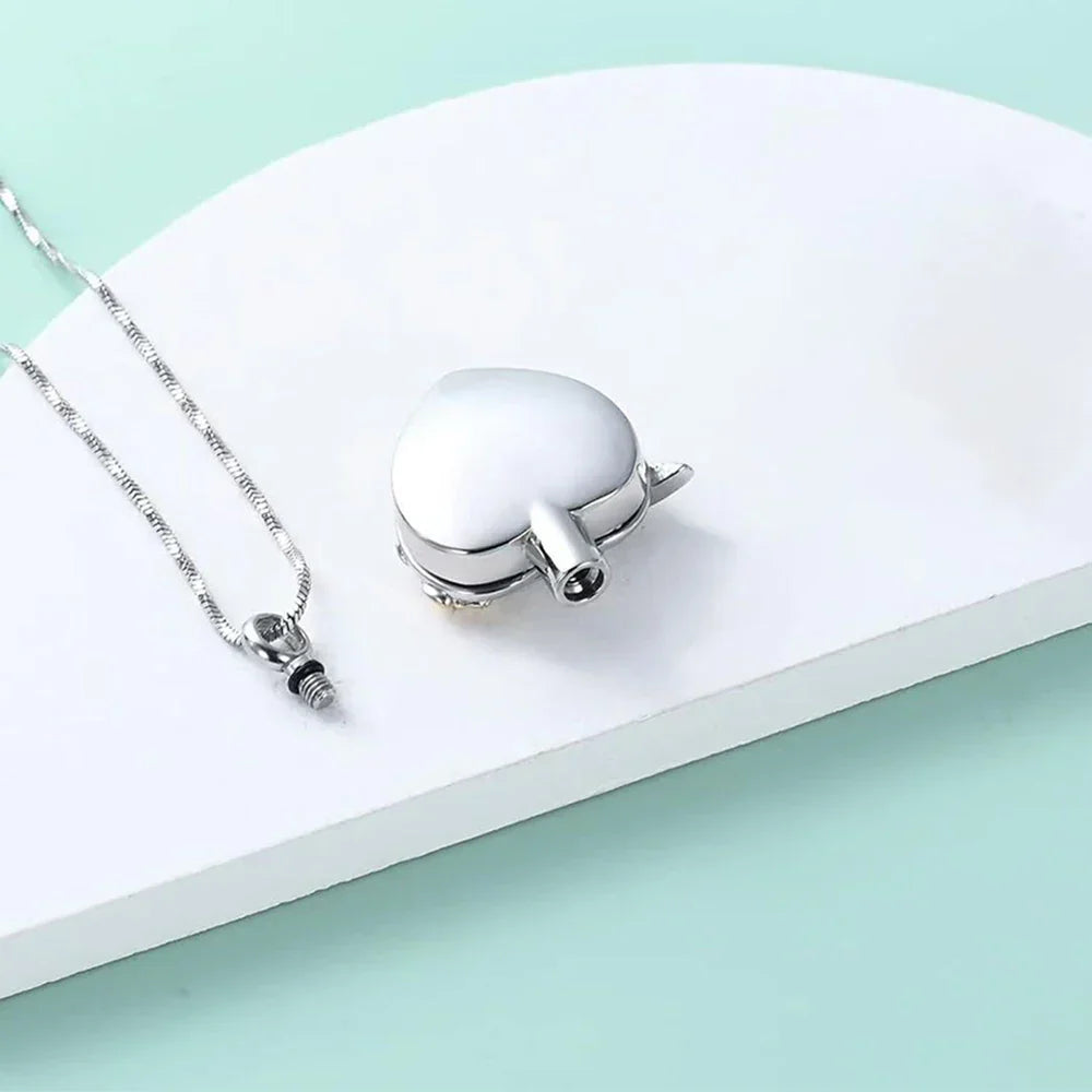 Collier Urne Cœur Colibri