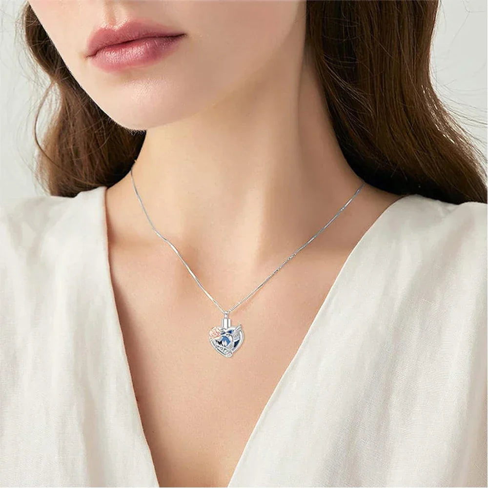 Collier Urne Cœur Colibri