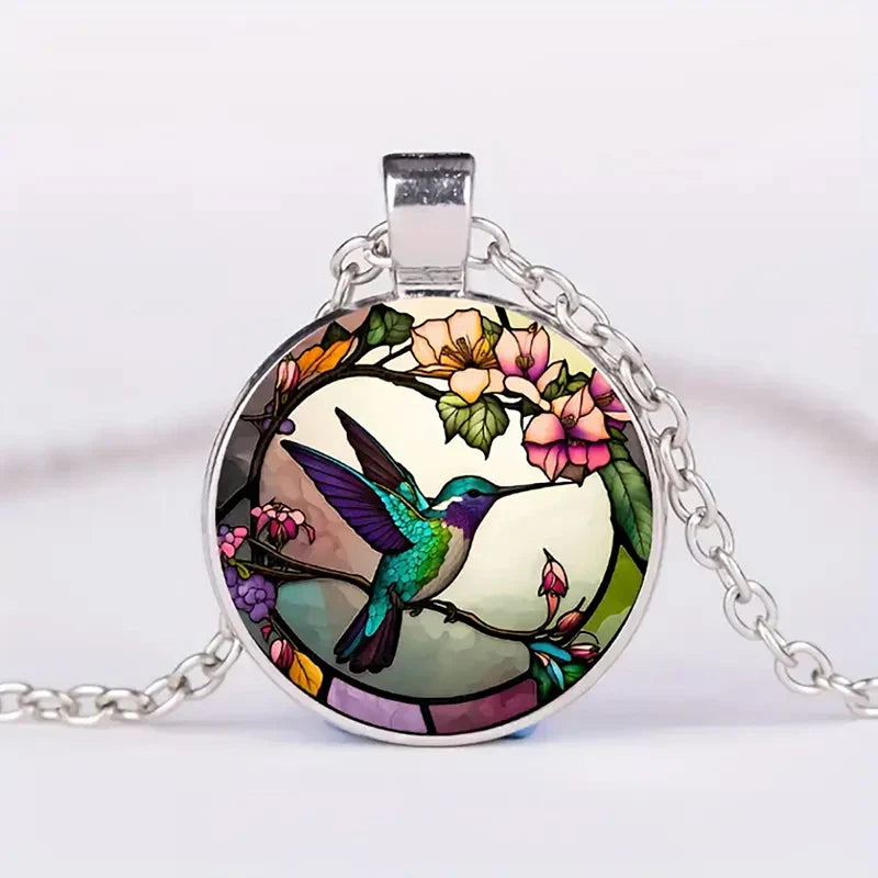 Collier Pendentif Colibri Dôme de Verre