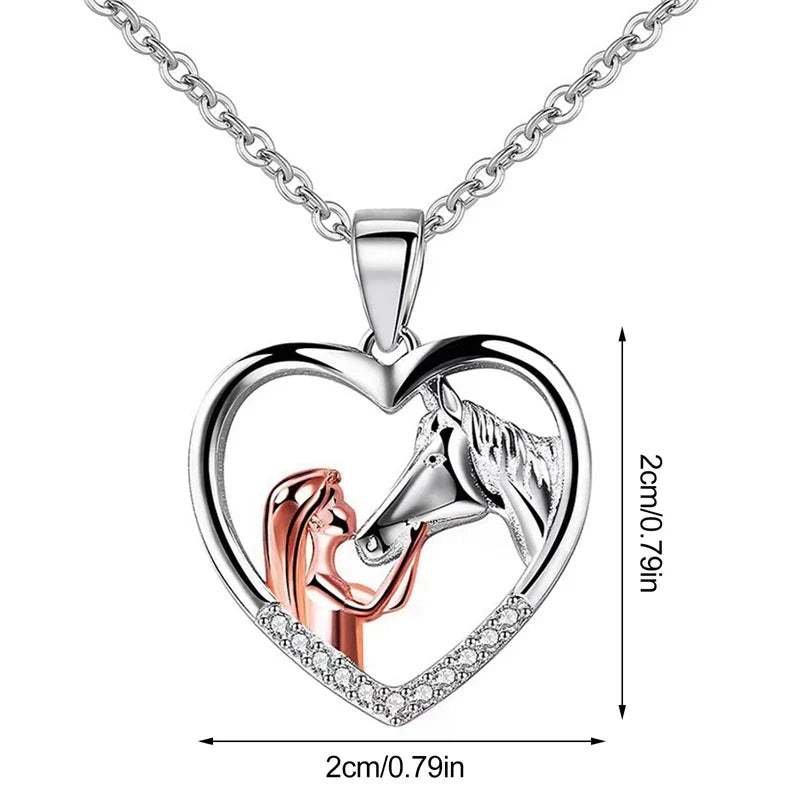 Magnifique Collier Fille et Cheval Cœur Zircon
