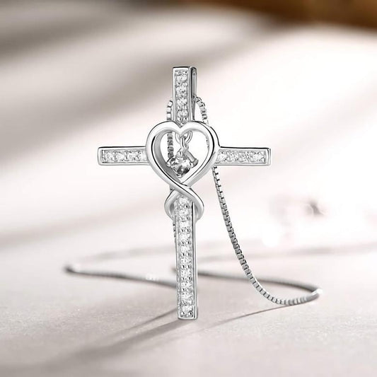 Collier croix bénie avec cœur de zircones