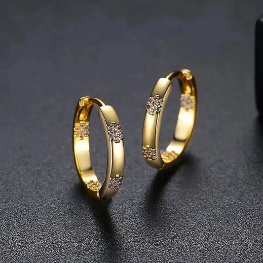 Boucles d'oreilles à fleur dorée vintage