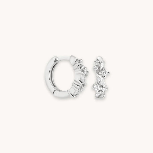 Boucles d'oreilles Crystal Cluster Huggies | Or Blanc