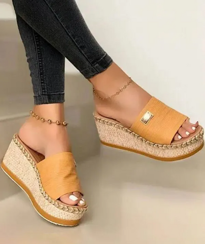 Olivia – Sandales à coin et bout ouvert pour femme