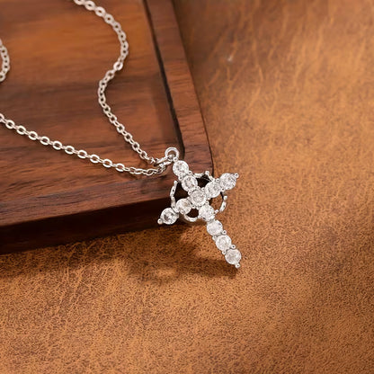 Collier en acier titane Croix couronne