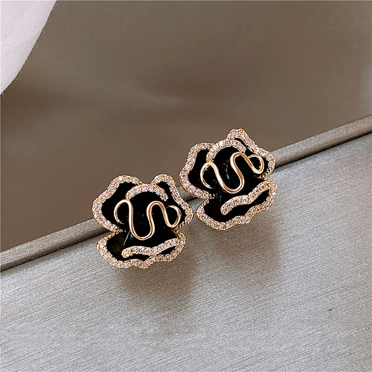 Boucles d'Oreilles Lotus Noir Élégant en Or
