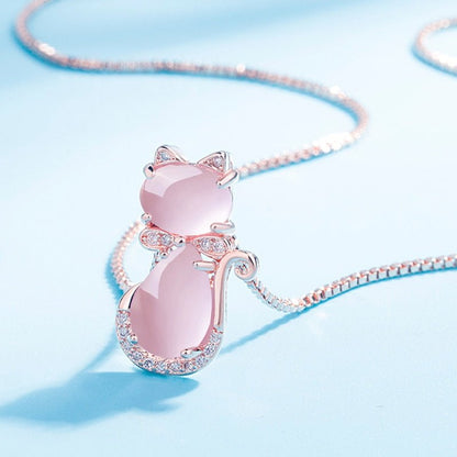 Magnifique collier chat pierre rose avec zircon