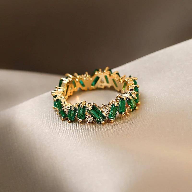 Bague bande Bohème avec émeraude