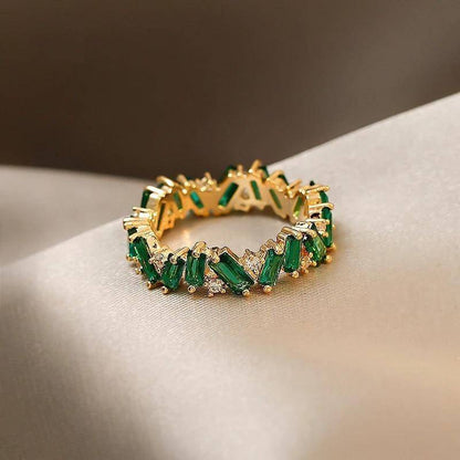 Bague bande Bohème avec émeraude