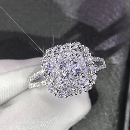 Bague Gabrielle coussin carré